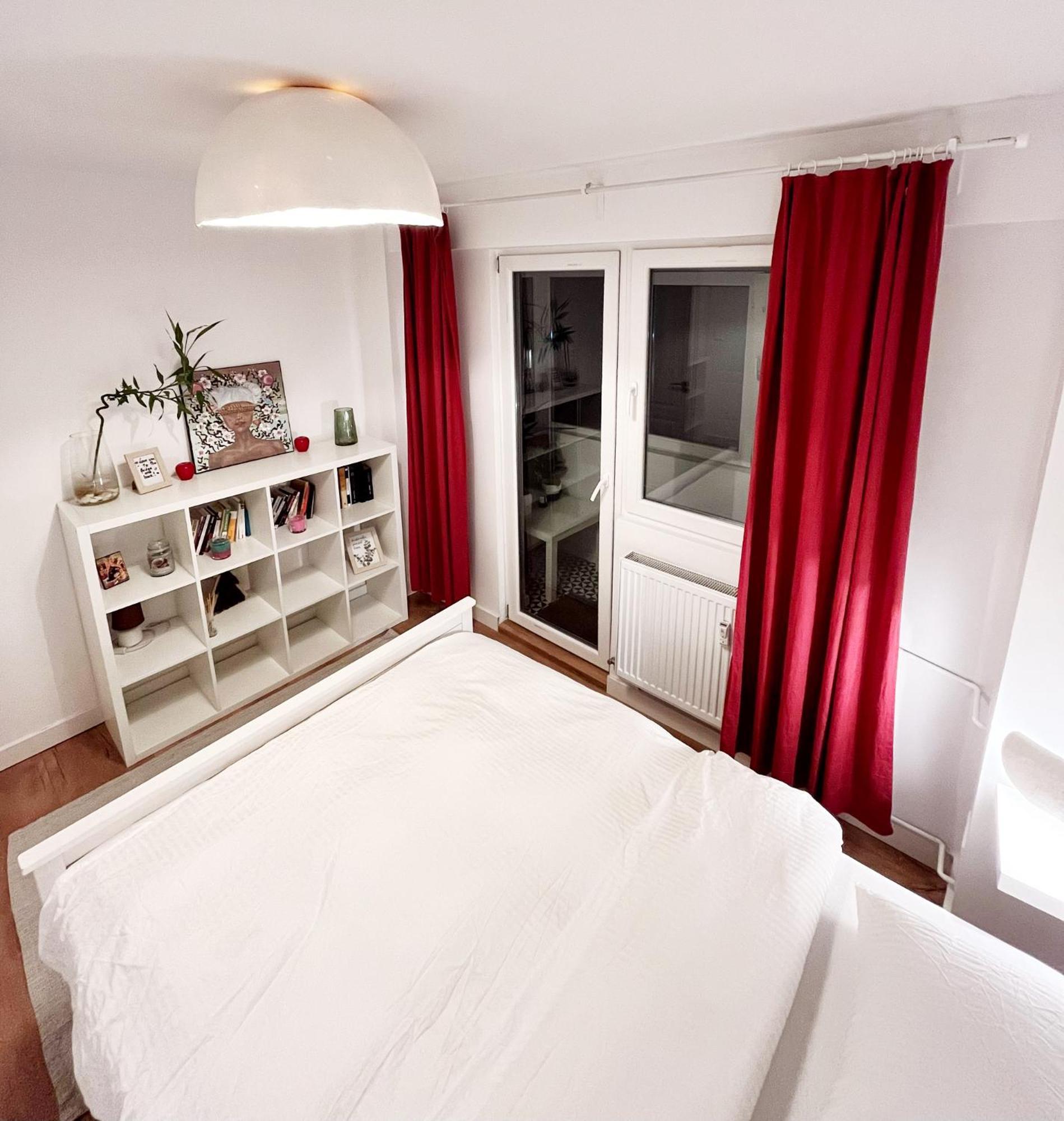 Lola'S Apartament Close To City Center 부쿠레슈티 외부 사진