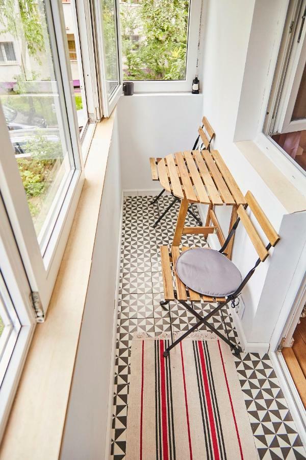 Lola'S Apartament Close To City Center 부쿠레슈티 외부 사진
